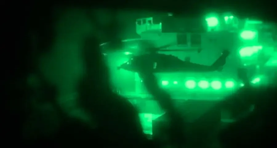 Hay que abrir Ormuz, dijo China que hasta ahora era muda<br><span style='font-size:18px;line-height:18px;font-weight:400'>China rompió su silencio y exigió la reapertura del Estrecho de Ormuz, en plena crisis entre EE.UU., Israel e Irán. La llamada de Xi Jinping a Mohammed bin Salman marcó un giro estratégico: Pekín dejó de ser espectador y envió un mensaje directo a Teherán.</span>