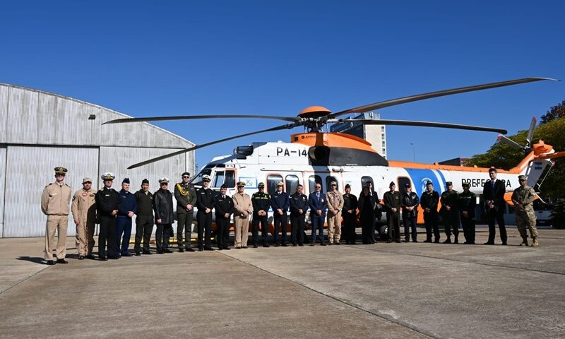 Prefectura Naval Argentina refuerza su rol internacional con un simposio<br><span style='font-size:18px;line-height:18px;font-weight:400'>La Prefectura Naval Argentina inauguró el primer Simposio internacional sobre su rol como Autoridad Marítima, con delegaciones extranjeras y exposiciones técnicas.</span>