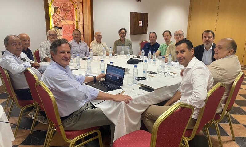 FAAPE ratifica a José María Gallart en la presidencia<br><span style='font-size:18px;line-height:18px;font-weight:400'>El sector pesquero andaluz lo reeligió por unanimidad en un momento crítico marcado por el recorte de fondos europeos.</span>