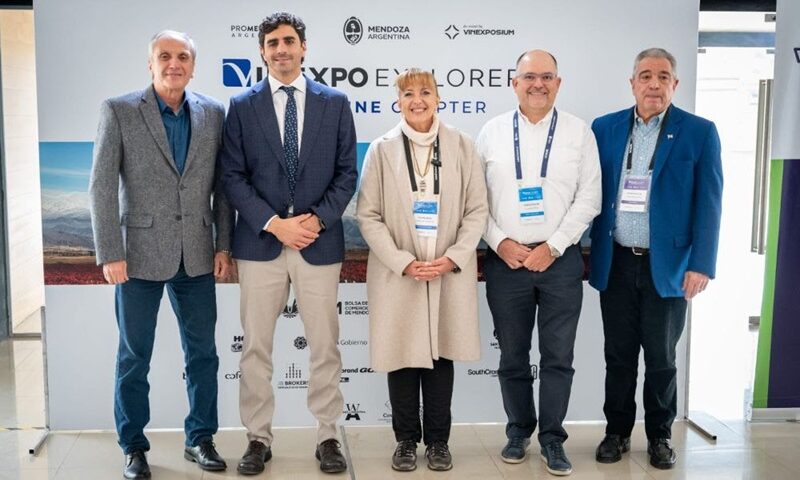 Vinexpo Explorer Mendoza 2026 consolidó al vino a granel argentino en el mapa global<br><span style='font-size:18px;line-height:18px;font-weight:400'>El encuentro internacional reunió a 50 bodegas argentinas con 25 compradores de mercados estratégicos, generando más de 300 vínculos comerciales y consolidando a Mendoza como referente mundial en vino a granel.</span>