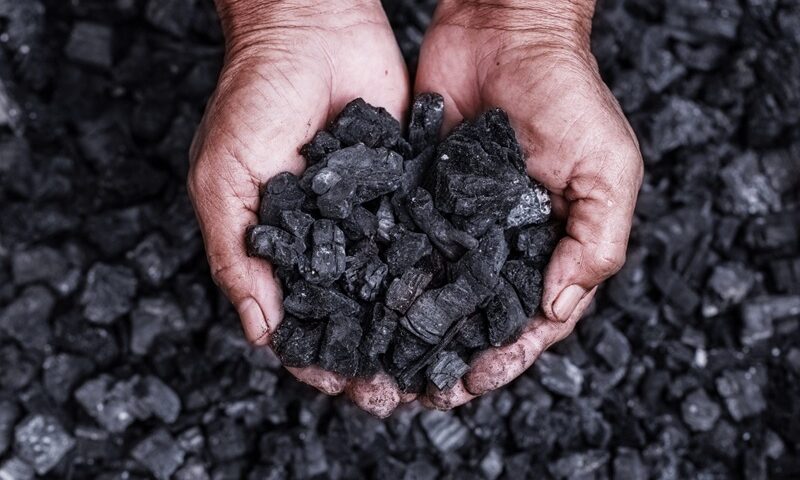 El biocarbón gana terreno en la valorización de residuos agrícolas y la mitigación climática<br><span style='font-size:18px;line-height:18px;font-weight:400'>China presenta un proceso “one‑step” que convierte residuos agrícolas en biocarbón de alto valor con capacidad inédita por unidad. Estados Unidos y Europa consolidan su liderazgo en volumen y regulación.</span>