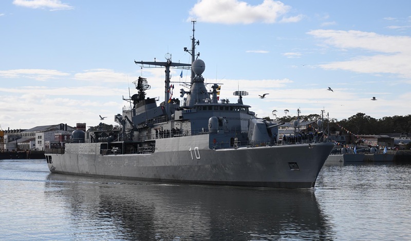 La Armada Argentina reafirma su operatividad en ejercicios internacionales<br><span style='font-size:18px;line-height:18px;font-weight:400'>La Armada Argentina desplegó su capacidad operativa en agosto con el arribo del submarino brasileño Humaitá, el ejercicio Fraterno XXXIX y la zarpada hacia el UNITAS LXVII, reafirmando su rol regional y hemisférico.</span>